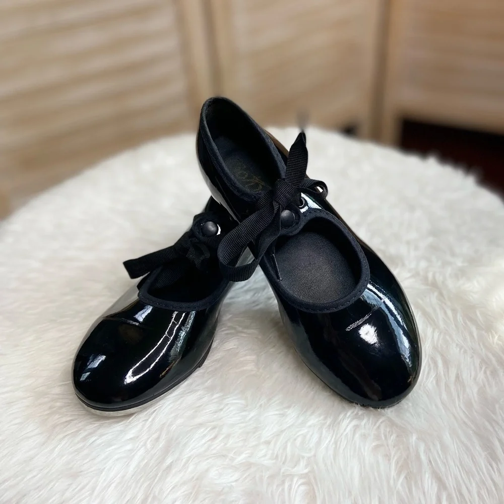 •So Danca•black patent tap shoes